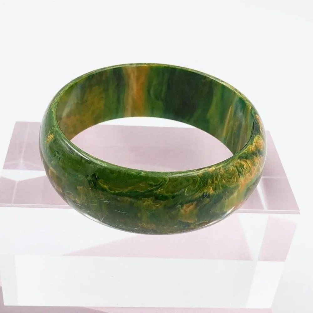 Vintage Bakelite Green Yellow Marbled Bangle Bracelet Tested